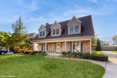 532 Cedar Ln, Lombard, IL 60148