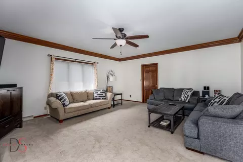 Living - 120 Oak St, Seneca, IL 61360 photo 3 of 3