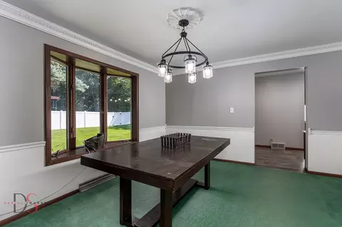 Dining - 120 Oak St, Seneca, IL 61360 photo 2 of 3