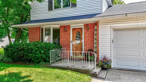 Exterior - 120 Oak St, Seneca, IL 61360 photo 1 of 3