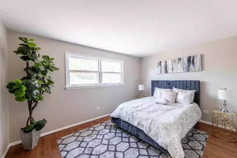 Bedroom - 3201 Maple Ln, Hazel Crest, IL 60429 photo 1 of 5