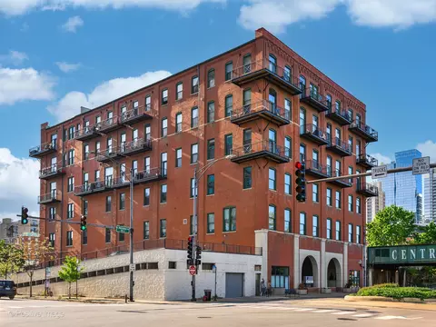 1550 S Indiana Ave #606, Chicago, IL 60605