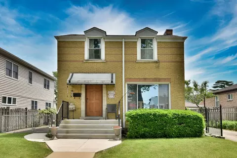 2431 N Rhodes Ave, River Grove, IL 60171
