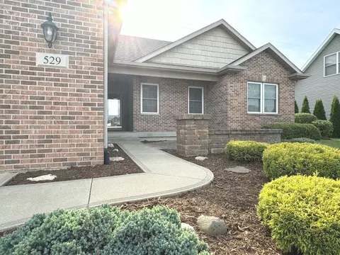 529 Highpoint Cir N, Bourbonnais, IL 60914