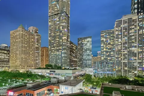 340 E Randolph St #602, Chicago, IL 60601 photo 19