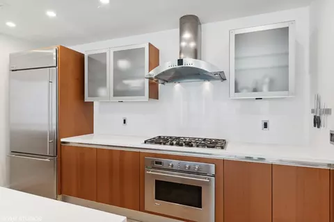 340 E Randolph St #602, Chicago, IL 60601 photo 7