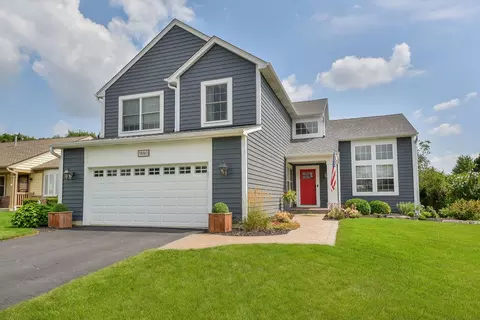 1880 Eastwick Ln, Aurora, IL 60503