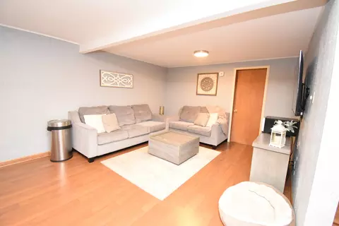 Living - 5585 Lavender Ct, Rolling Meadows, IL 60008 photo 4 of 4