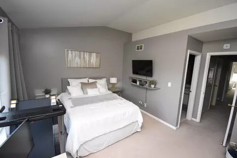 Bedroom - 5585 Lavender Ct, Rolling Meadows, IL 60008 photo 2 of 6