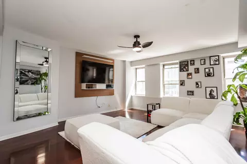 40 E 9th St #1117, Chicago, IL 60605 photo 9