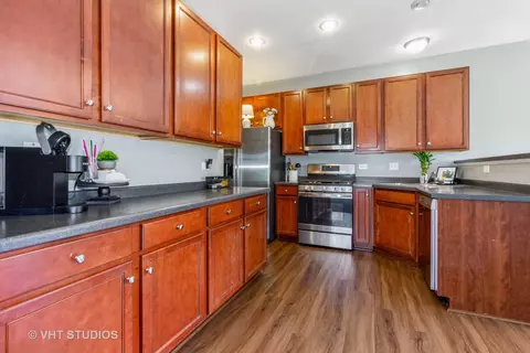 Kitchen - 3868 Munson St, Plano, IL 60545 photo 1 of 2