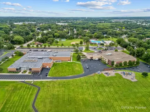 View/Area - 426 James Ct, Algonquin, IL 60102 photo 8 of 13