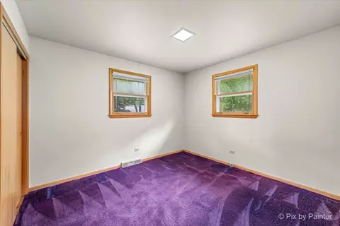 Bedroom - 426 James Ct, Algonquin, IL 60102 photo 5 of 6