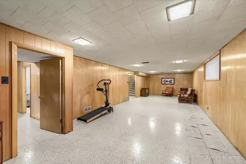 Other - 426 James Ct, Algonquin, IL 60102 photo 3 of 10