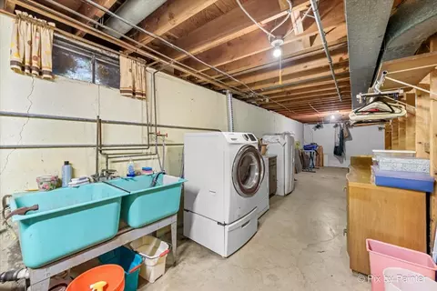 Other - 426 James Ct, Algonquin, IL 60102 photo 6 of 10