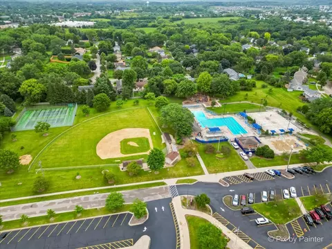 View/Area - 426 James Ct, Algonquin, IL 60102 photo 9 of 13