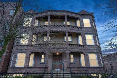 4950 S Vincennes Ave #3, Chicago, IL 60615