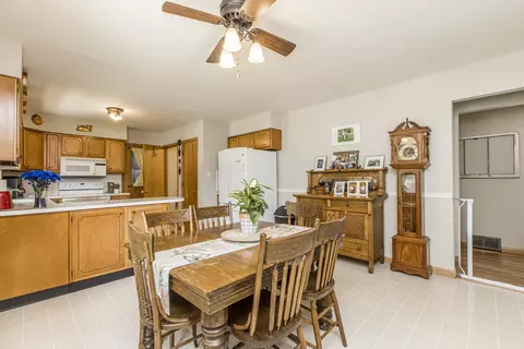 1202 Russell St, Normal, IL 61761 photo 7