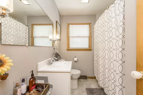 1202 Russell St, Normal, IL 61761 photo 12
