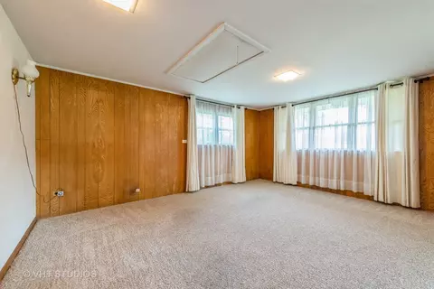 3891 Emerson Ave, Rolling Meadows, IL 60008 photo 11