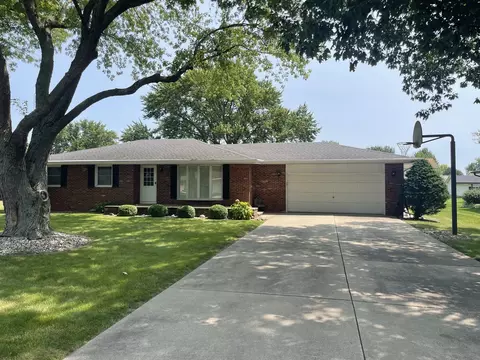 1150 Cardinal Dr, Bourbonnais, IL 60914