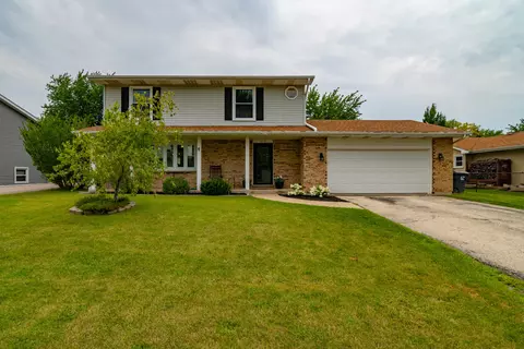 4016 Highland Rd, Zion, IL 60099