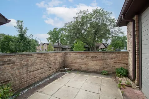1675 Pebble Beach Dr, Hoffman Estates, IL 60169 photo 22