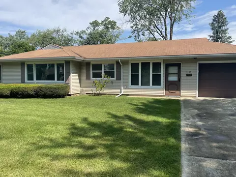 Exterior - 1185 W Vanmeter St, Kankakee, IL 60901 photo 1 of 4
