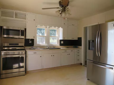 122 New St, Seneca, IL 61360 photo 8