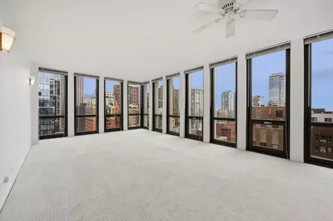 1 E Scott St #2109, Chicago, IL 60610 photo 3