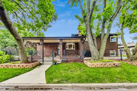Other - 325 Bellaire Ave, Des Plaines, IL 60016 photo 1 of 8