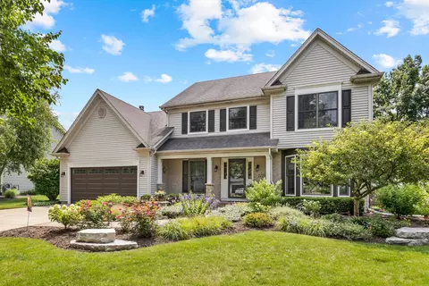 1214 Bradford Cir, Batavia, IL 60510