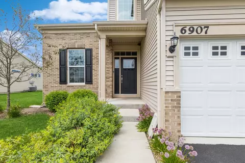 Exterior - 6907 Galway Dr, Mchenry, IL 60050 photo 2 of 5