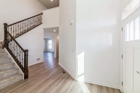 Entry Way - 6907 Galway Dr, Mchenry, IL 60050 photo 1 of 2