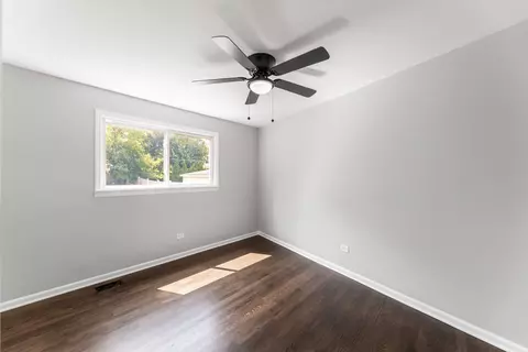 Bedroom - 4446 Idlewild Ln, Hillside, IL 60162 photo 3 of 6