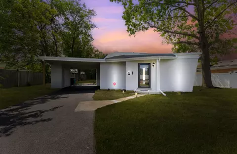 Exterior - 4446 Idlewild Ln, Hillside, IL 60162 photo 2 of 11