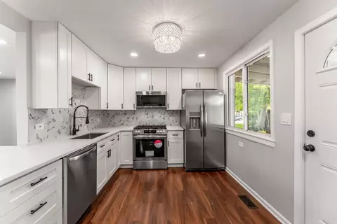 Kitchen - 4446 Idlewild Ln, Hillside, IL 60162 photo 1 of 1