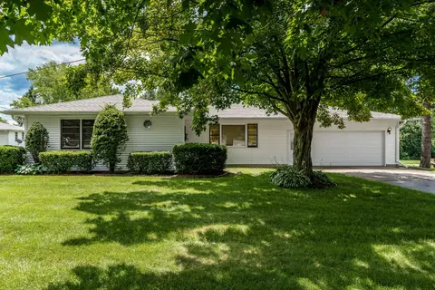 5963 Guilford Rd, Rockford, IL 61107