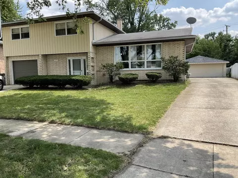 459 E 169th St, South Holland, IL 60473