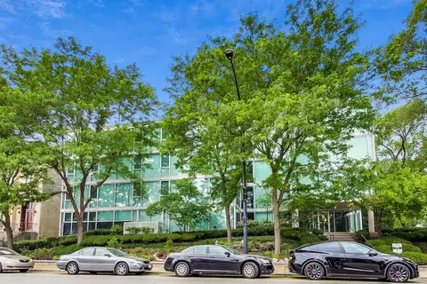 3120 S Indiana Ave #106, Chicago, IL 60616