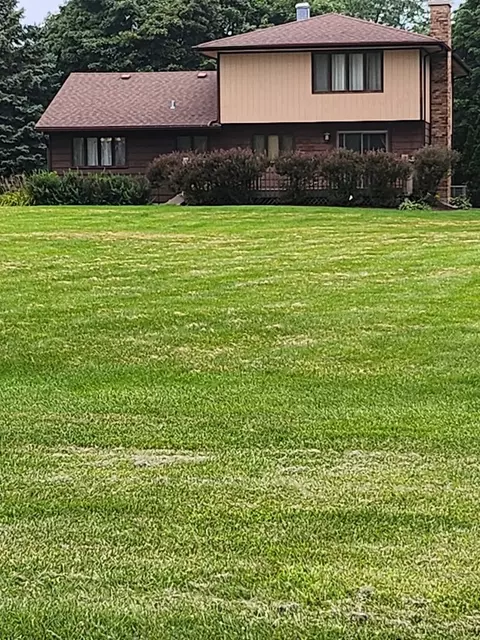 Exterior - 887 Braintree Ln, Bartlett, IL 60103 photo 7 of 7