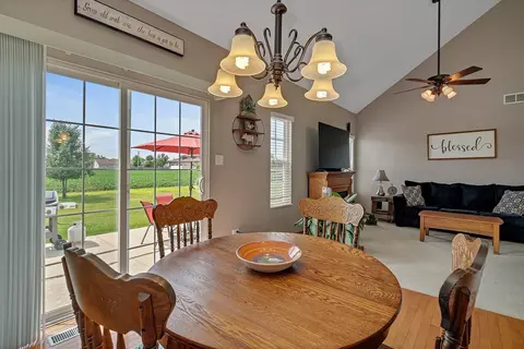 1865 Sunset Ln, Morris, IL 60450 photo 6