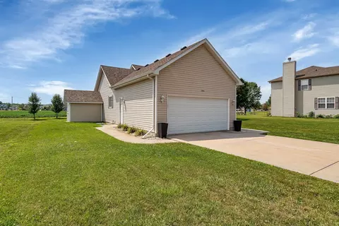 1865 Sunset Ln, Morris, IL 60450 photo 26