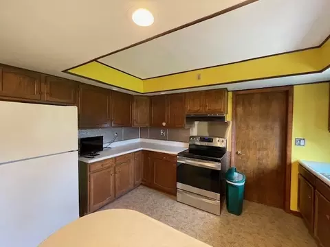 302 John St, Steward, IL 60553 photo 7