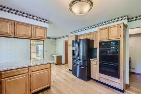 1845 Nicholson Dr, Hoffman Estates, IL 60192 photo 32