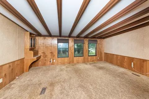 Living - 207 E 7th St, Minonk, IL 61760 photo 3 of 5