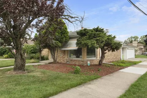 1546 N Maple Ave, La Grange Park, IL 60526