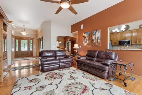 24144 Simo Dr, Plainfield, IL 60586 photo 8