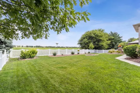24144 Simo Dr, Plainfield, IL 60586 photo 3