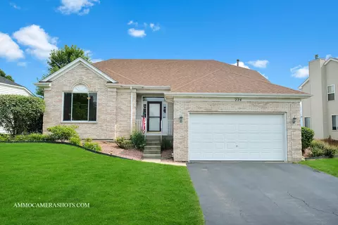 224 S Palmer Dr, Bolingbrook, IL 60490